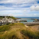 Maison Familiale Utah Calvados * Tour-en-Bessin